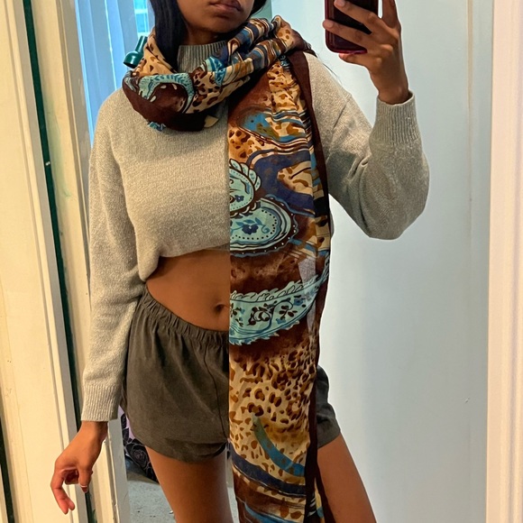 Brown & turquoise scarf - Picture 4 of 11